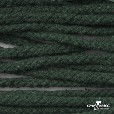 Шнур плетеный d-6 мм, 70% хлопок 30% полиэстер, уп.90+/-1 м, цв.1083-тём.зелёный - купить в Новом Уренгое. Цена: 588 руб.