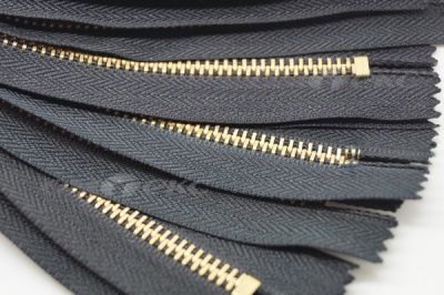 18см молнии джинсовые №322 черный авт. т4 латунь - купить в Новом Уренгое. Цена: 28.62 руб.